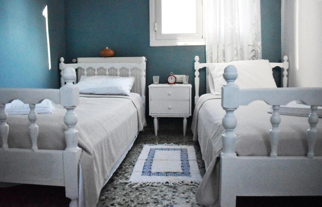 Dolihis Gi, Poseidon Villa Gialiskari  Ngoại thất bức ảnh
